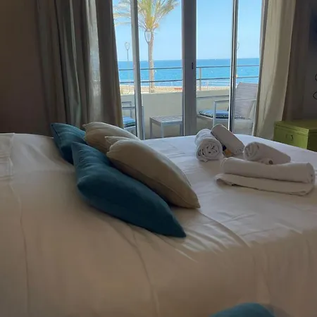 Apartment Fully Equipped Beachfront In The Heart Of The Center