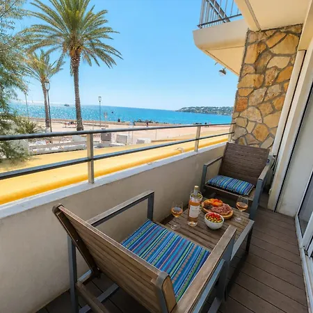아파트 Fully Equipped Beachfront In The Heart Of The Center Bd Leclerc 앙티브
