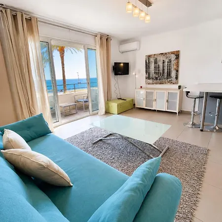Fully Equipped Beachfront In The Heart Of The Center Bd Leclerc 아파트