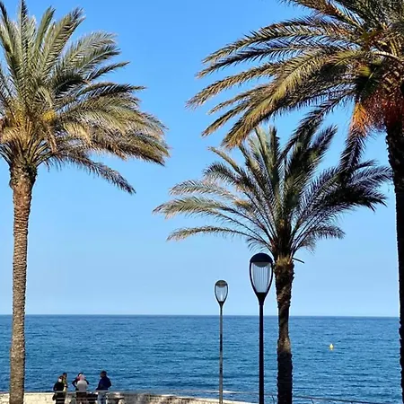 Fully Equipped Beachfront In The Heart Of The Center Bd Leclerc Apartman